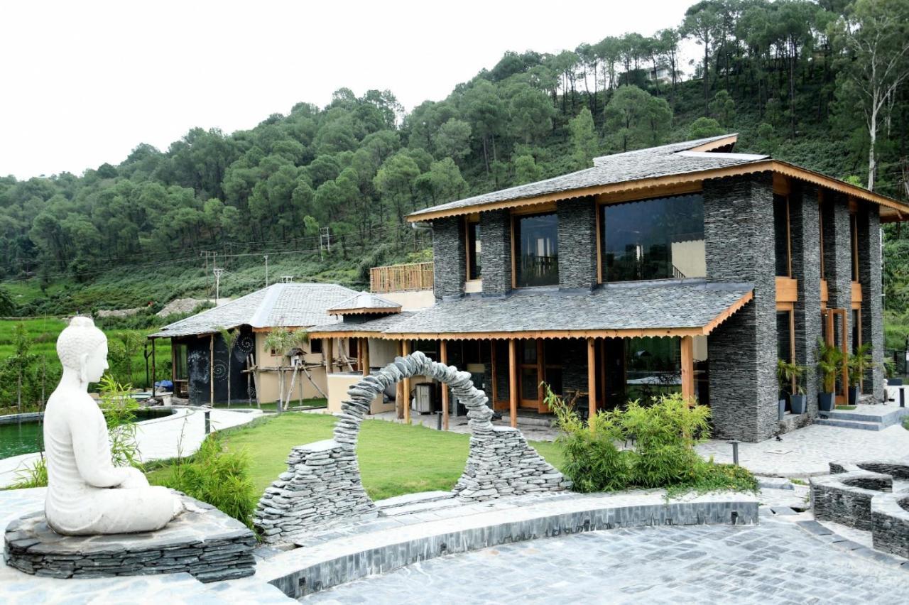 Osho Himalayas Wellness Resort 캉그라 외부 사진