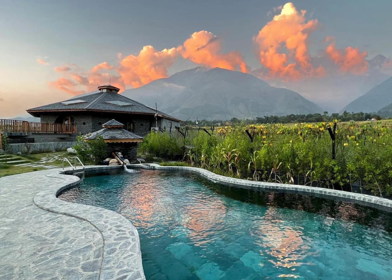 Osho Himalayas Wellness Resort 캉그라 외부 사진